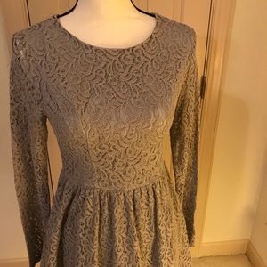 Doe & Rae gray lace dress. Size medium